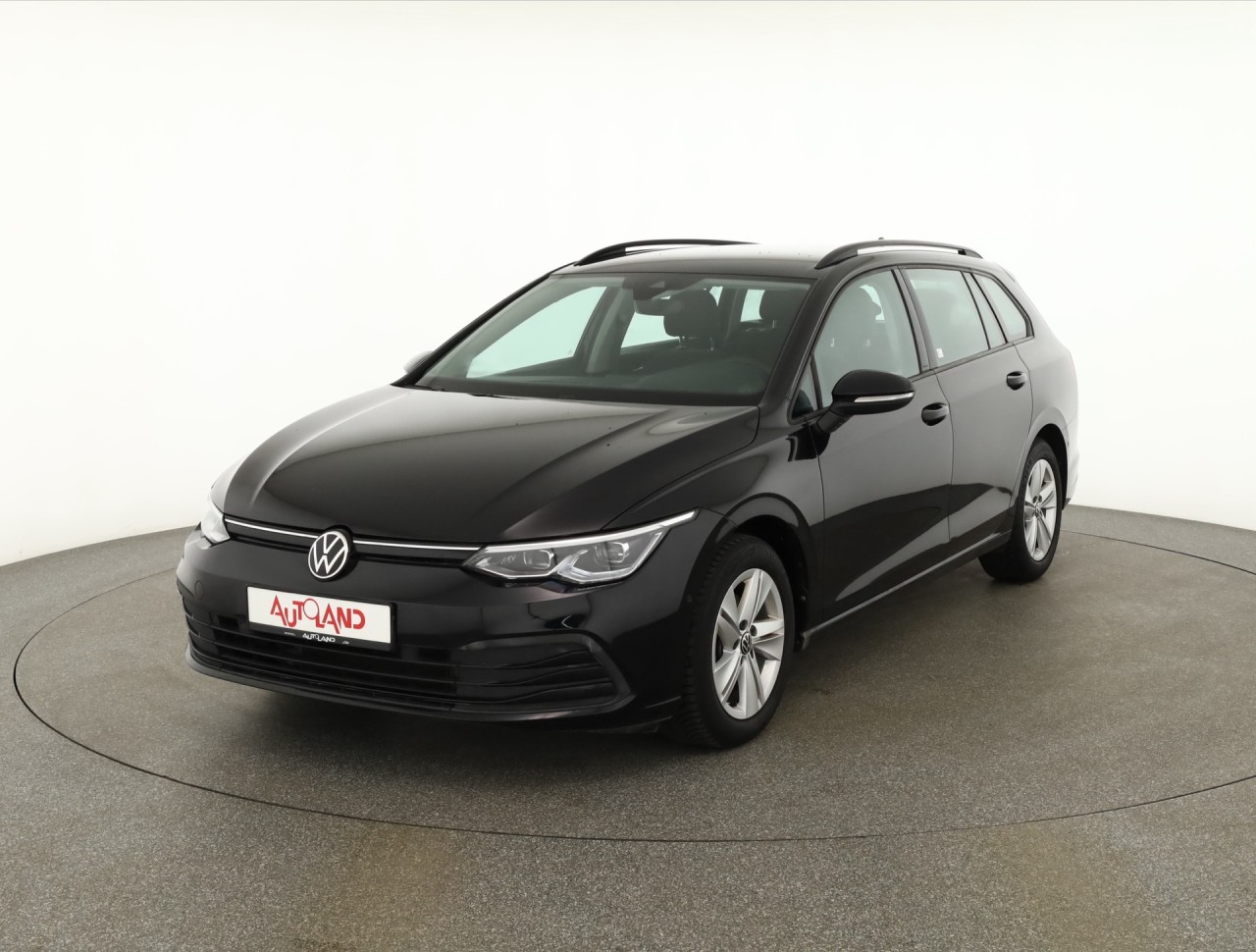 VW Golf VIII Variant Life eTSI DSG
