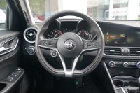 Alfa Romeo Giulia 2.2 JTDM Basis