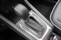 Renault Captur TCe 140 AT mHev
