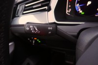 VW Passat Variant 2.0 TSI DSG R-Line