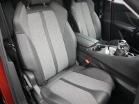 Peugeot 3008 2.0 Blue-HDi Allure