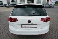 VW Passat Variant 1.5 TSI DSG 2x R-Line