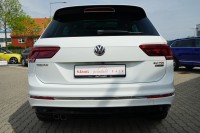 VW Tiguan 2.0 TDI R-Line Highline 4Motion