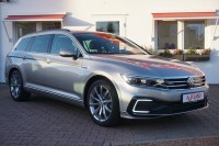VW Passat Variant GTE