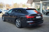 Audi A6 Avant 45 TFSI quattro S-line