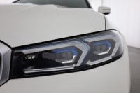 BMW 3 330i M-Sport Touring Aut.
