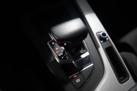 Audi A4 Avant 40 2.0 TFSI S line