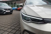 VW Golf VIII Variant 1.0 eTSI DSG