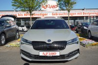 Skoda Superb Combi 2.0 TDI DSG Sportline