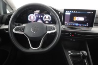 VW Golf VIII Variant 1.5 TSI Life