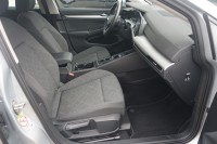 VW Golf VIII Variant 1.5 eTSI DSG