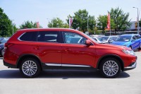 Mitsubishi Outlander 2.0 Diamant Edition+ 2WD