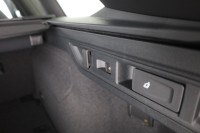 VW Passat Variant R-Line 2.0 TSI DSG