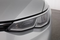 VW Golf VIII Variant 1.5 eTSI DSG