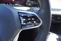 VW Golf VIII Variant eTSI DSG R-Line