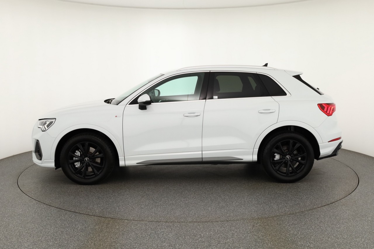 Audi Q3 40 TFSI S-Line quattro