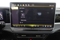 VW Passat Variant 1.5 eTSI DSG