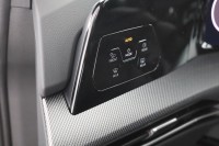 VW Golf VIII Variant 1.5 eTSI R-Line DSG