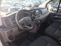 Ford Transit Custom L2 9-Sitzer