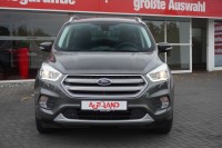 Ford Kuga 1.5 EB Titanium