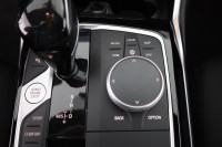 BMW 318 318d Mild Hybrid Advantage