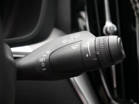 Volvo XC 60 XC60 2.0 R Design Expression Plug-In