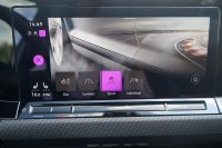 VW Golf VIII Variant 2.0 TSI DSG R-Line