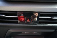 VW Golf VIII Variant 1.5 eTSI DSG Life