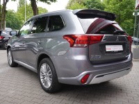Mitsubishi Outlander 2.4 PHEV Plug-in Hybrid Basis Spirit 4WD