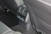 VW Passat Variant 2.0 TDI DSG Elegance