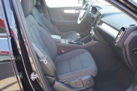 Volvo XC 40 T3 2WD Momentum Pro