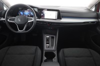 VW Golf VIII Variant 1.5 eTSI DSG Life