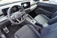 VW T-Roc R-Line 1.5 eTSI DSG n.Modell