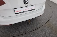 VW Passat Variant 2.0 TDI DSG Elegance
