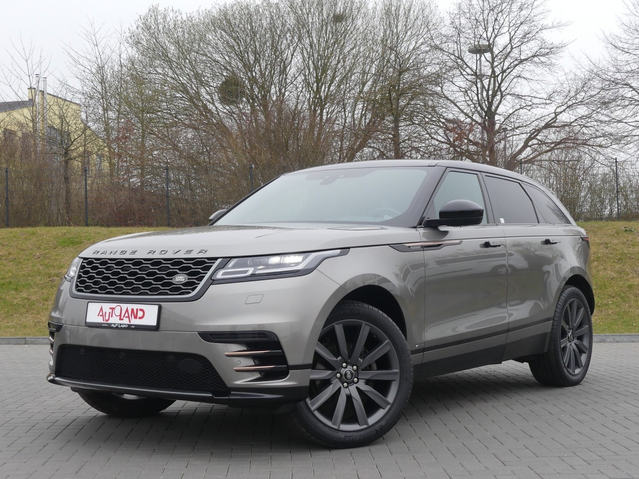 Land Rover Range Rover Velar 2.0 d R-Dynamic AWD