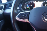 VW Passat Variant 2.0 TDI R-Line Matrix