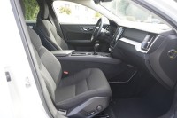 Volvo V60 Kombi 2.0 Momentum Pro