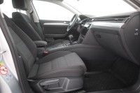 VW Passat Variant 2.0 TDI DSG Business