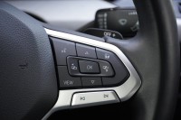 VW Golf VIII 1.0 Life eTSI DSG