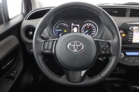 Toyota Yaris 1.5 Hybrid Business