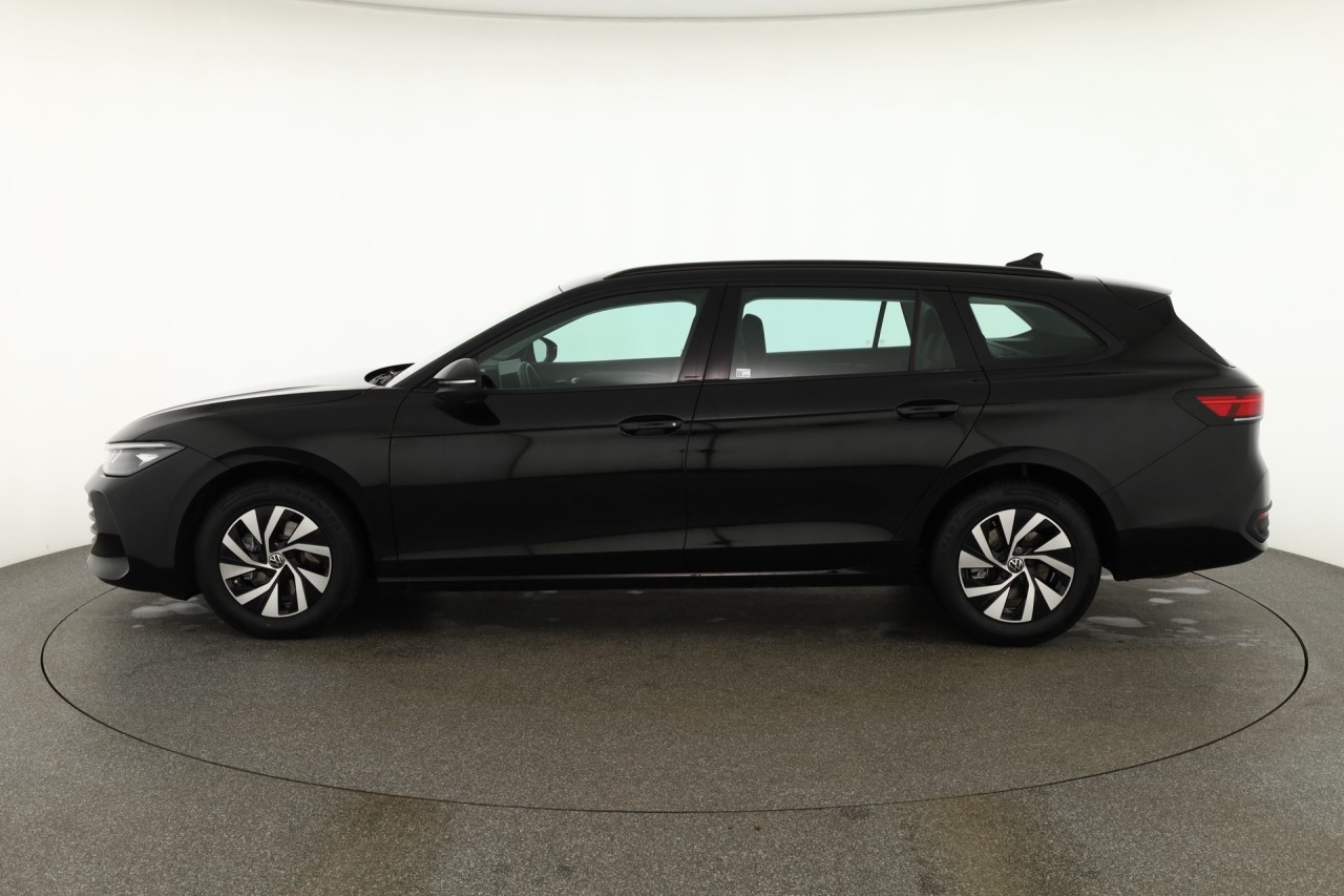 VW Passat Variant 1.5 eTSI DSG