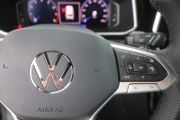 VW T-Roc R-Line 2.0 TSI DSG 4M