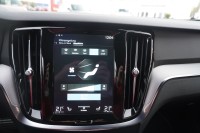 Volvo V60 B4 R-Design