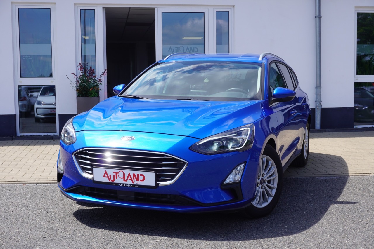 Ford Focus 1.0 EB Hybrid Titanium