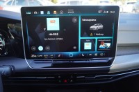 VW Golf VIII Variant 1.5 eTSI R-Line DSG
