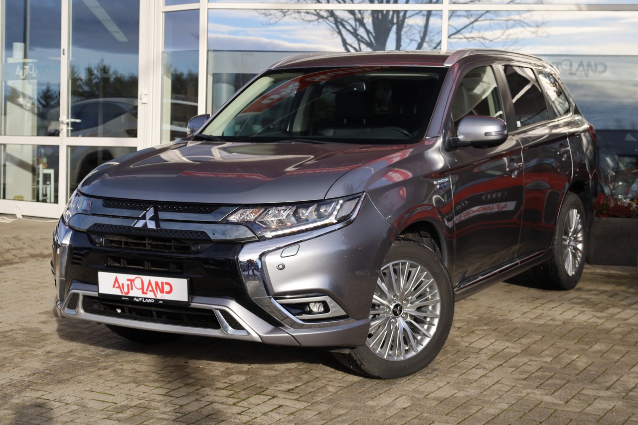 Mitsubishi Outlander 2.4 Hybrid PHEV 4WD