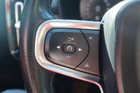 Volvo XC 40 XC40 2.0 Momentum 2WD