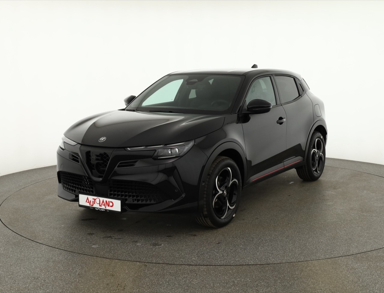 Alfa Romeo Junior Ibrida Speciale 1.2 VGT