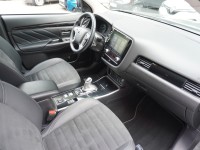 Mitsubishi Outlander 2.4 PHEV Plug-in Hybrid Basis Spirit 4WD