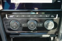 VW Golf 1.5 TSI Highline R-Line
